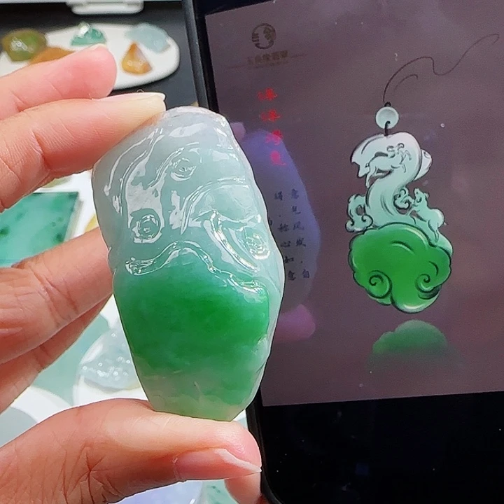 定制翡翠未镶嵌翡翠挂件