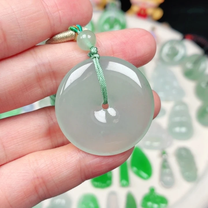 颈饰未镶嵌翡翠缅甸天然A货翡翠