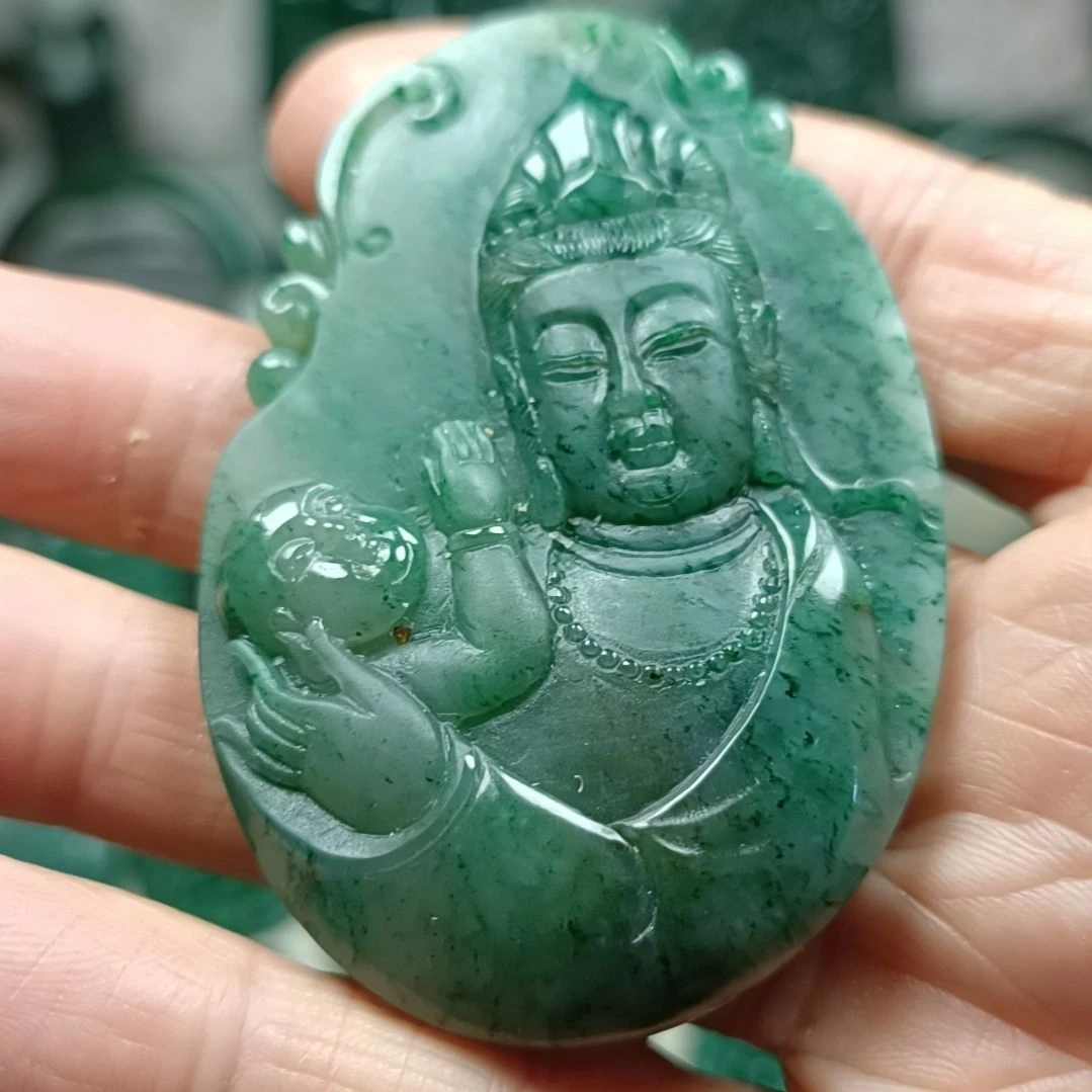 独山玉未镶嵌送子观音