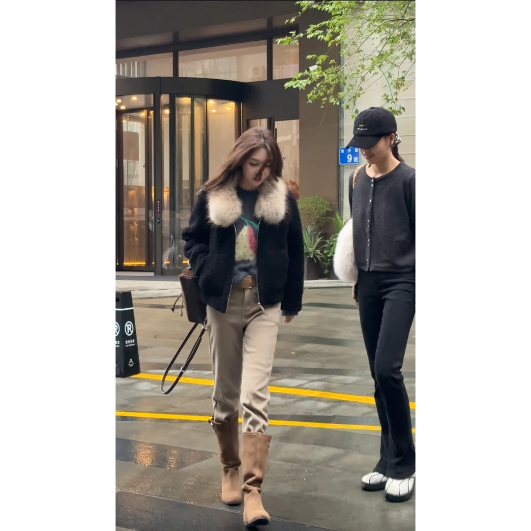 BOXUE“冬夜童话”2025秋冬貉子毛领羊毛颗粒绒 外套#251201W7191