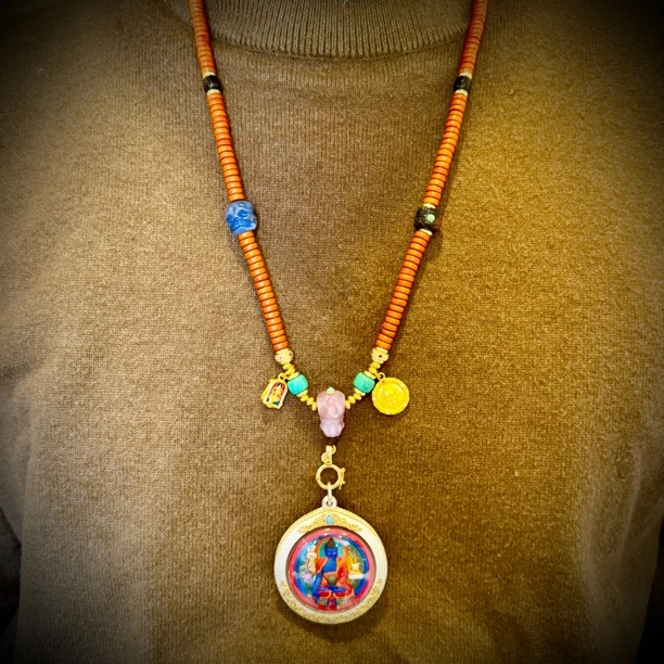 唐卡高端项链925配饰天然橄榄核