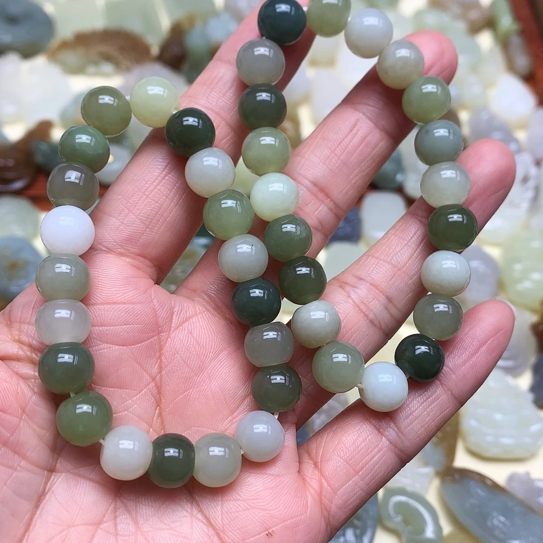 和田玉颈饰未镶嵌多样发一