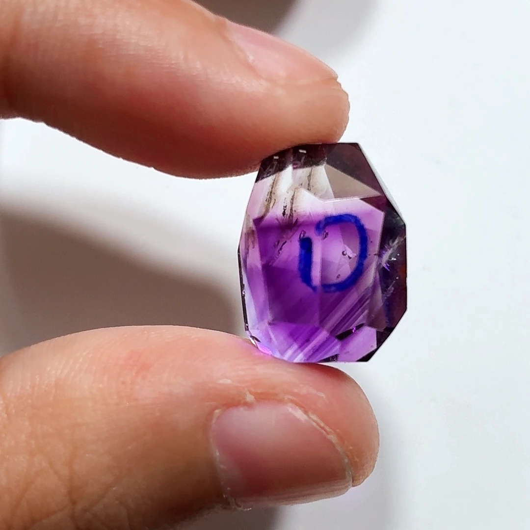 未镶嵌珠宝半成品水晶水胆超