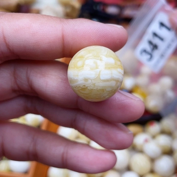蜜蜡未镶嵌珠宝奇石粉20.5一线天