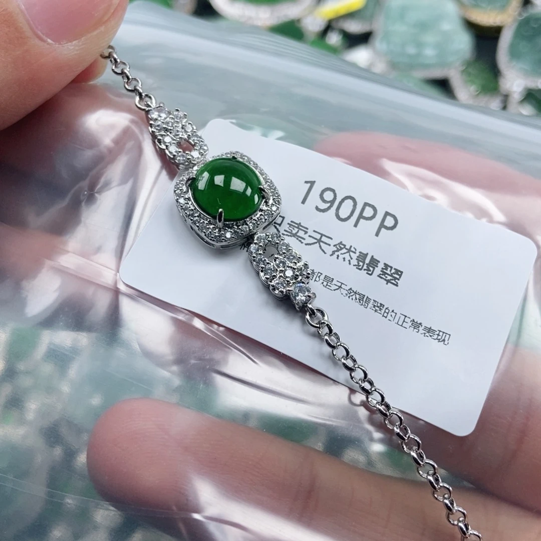 【闪购商品】颈饰未镶嵌翡翠