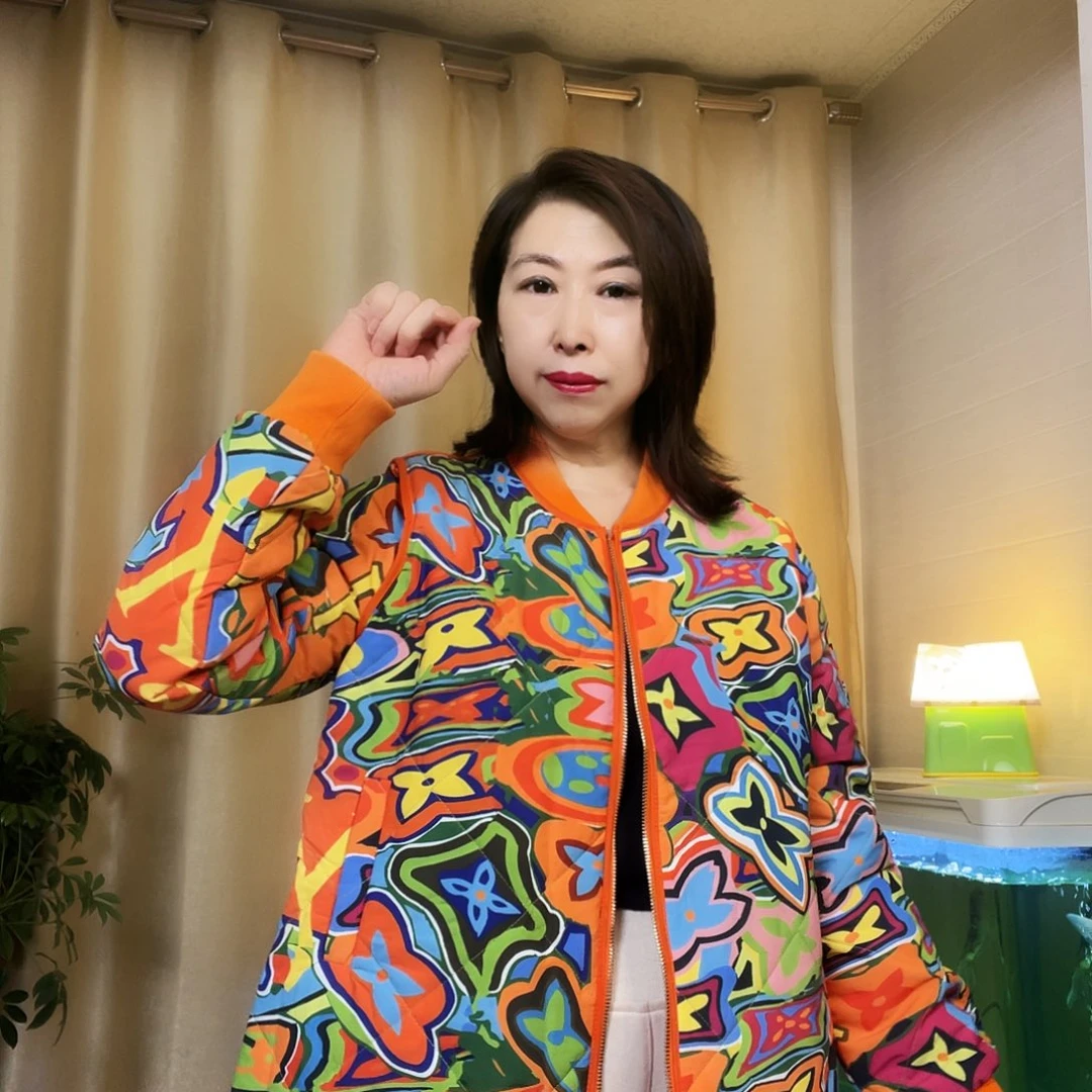 拉链款薄棉衣对不高品质