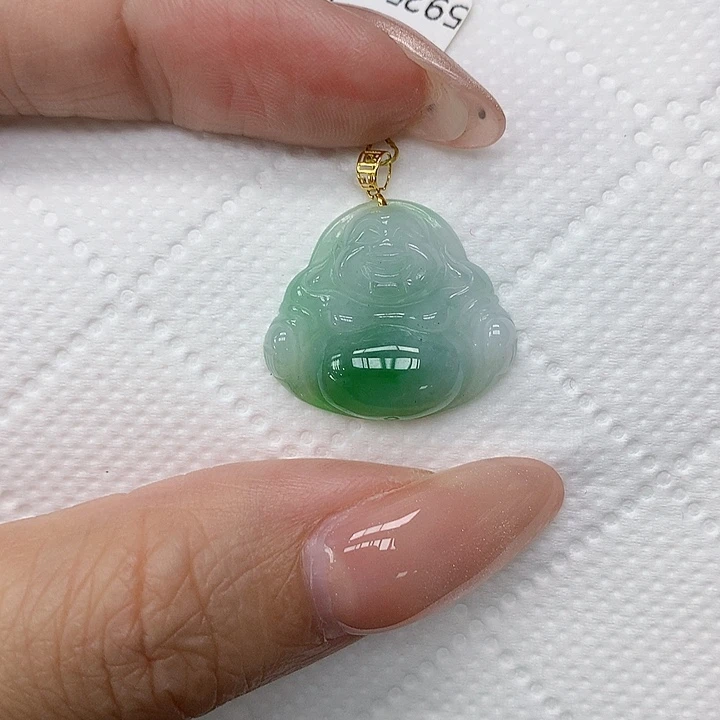 颈饰18K金镶嵌翡翠