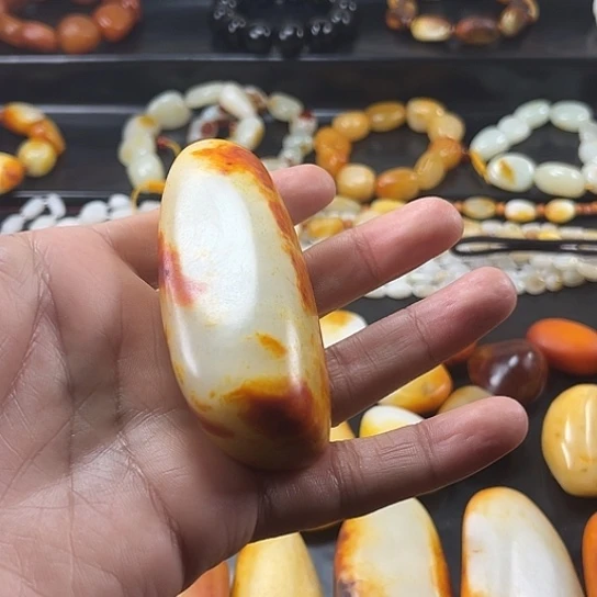 自***才和田玉未镶嵌挂件