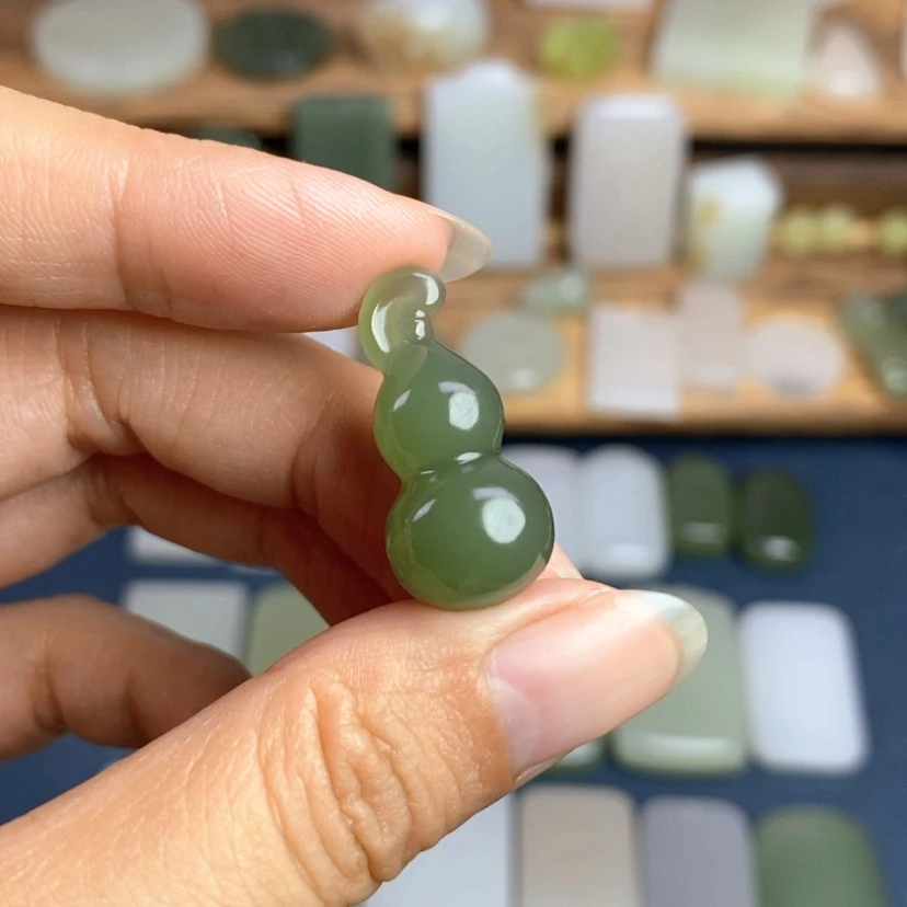 【闪购商品】和田玉未镶嵌颈饰