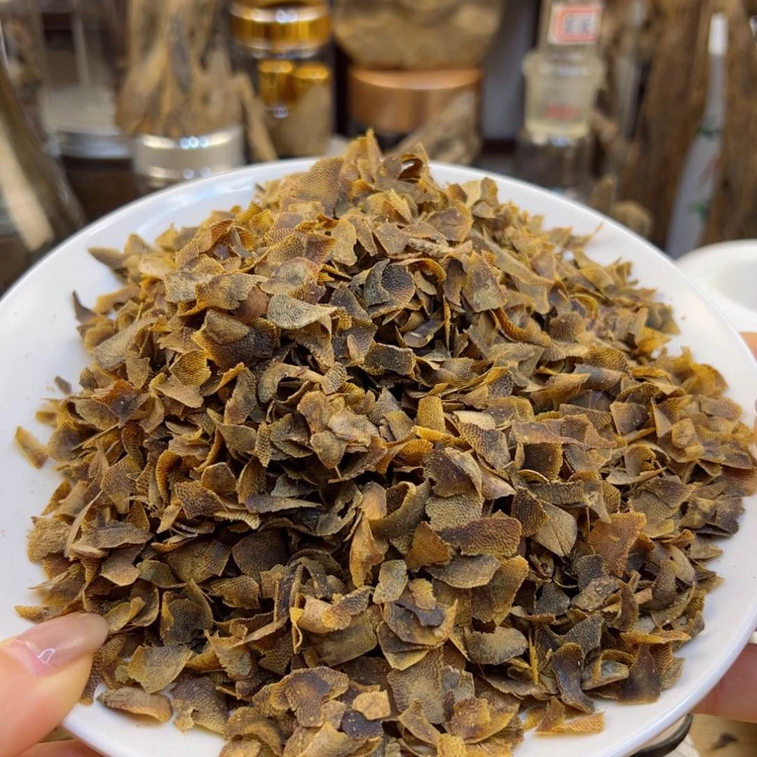 沉香木摆件通*奇楠沉香白棋乌身圆叶切片40克