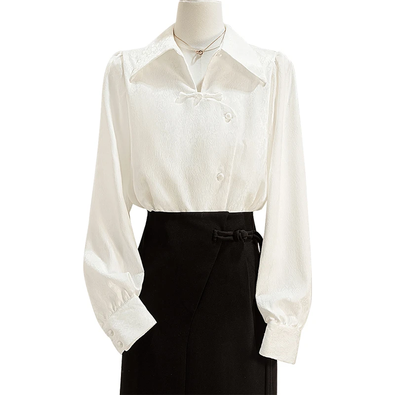 丝柏舍2025秋季新款女装气质简约翻领单排扣新中式衬衫S51B0617C