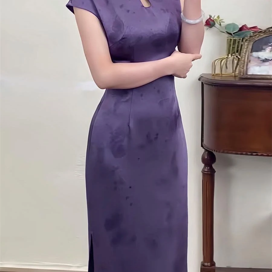 2025年新款新中式中国风改良旗袍女春夏水滴领镂空百搭显瘦连衣裙