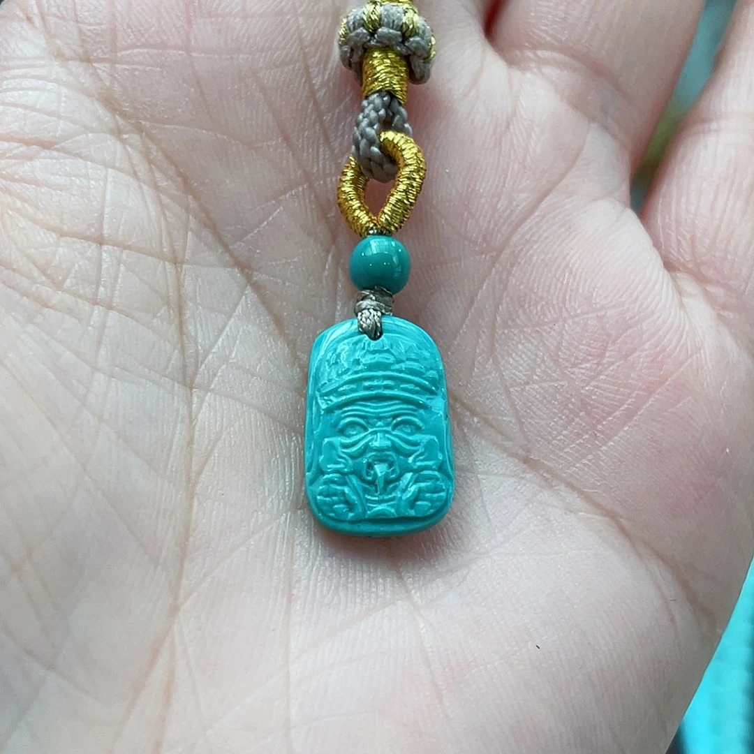 绿松石颈饰未镶嵌