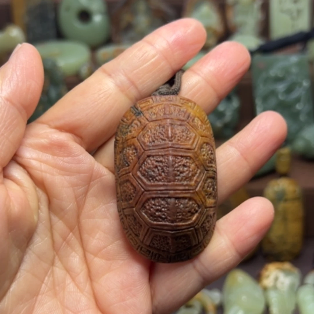 【闪购商品】岫岩河磨玉（透闪石质玉）未镶嵌颈饰