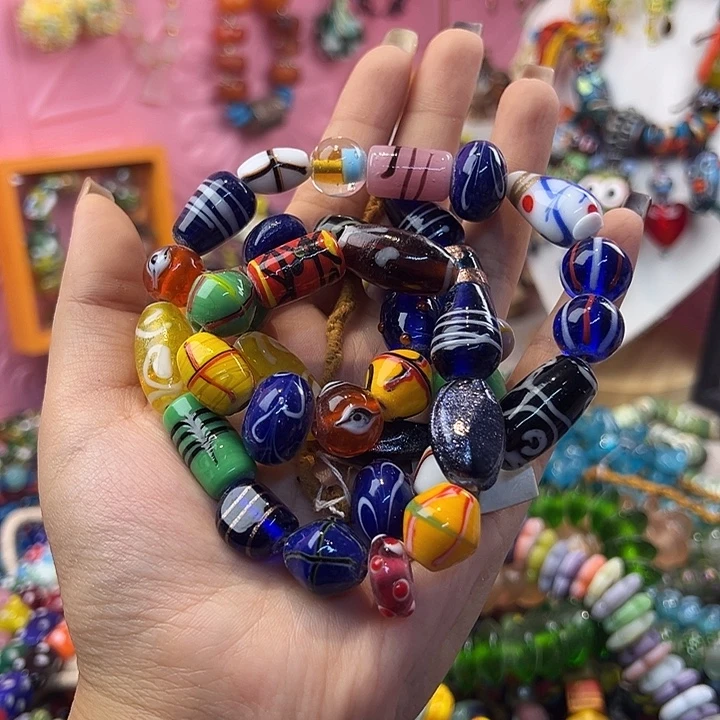 琉璃颈饰西亚多宝