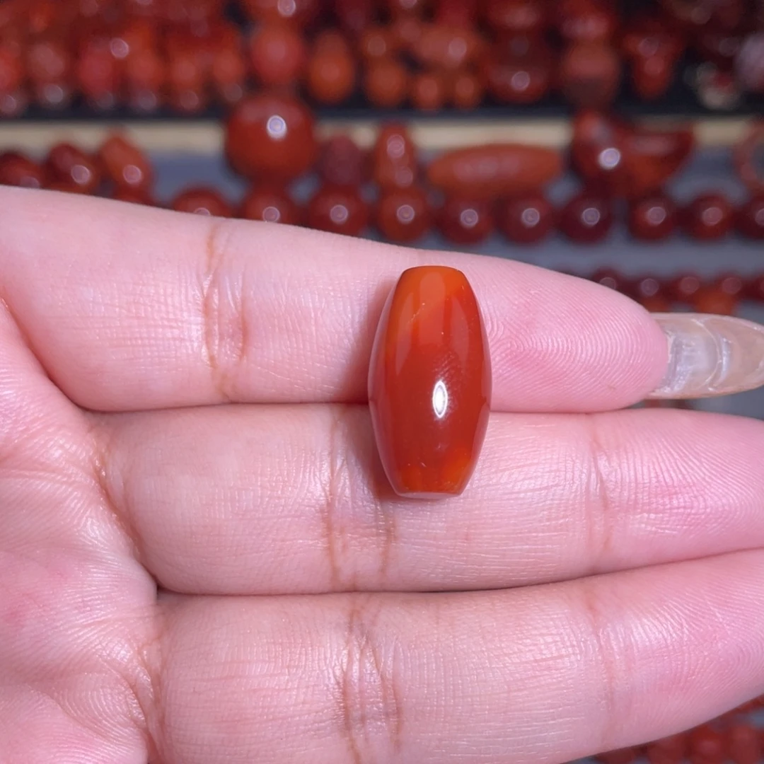南红玛瑙未镶嵌桶珠