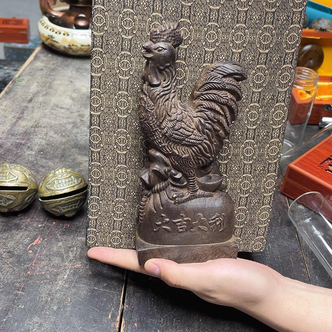 大叶紫檀（黑酸枝木类）