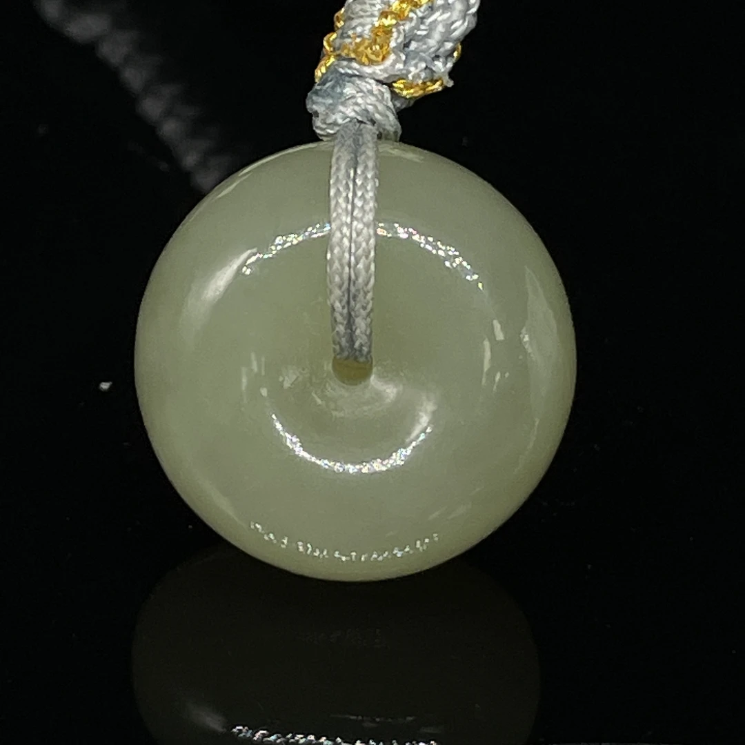 2和田玉晴水平安扣/701367保利厦门拍卖