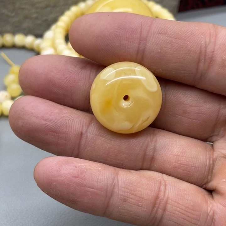 琥珀未镶嵌裸石墩子