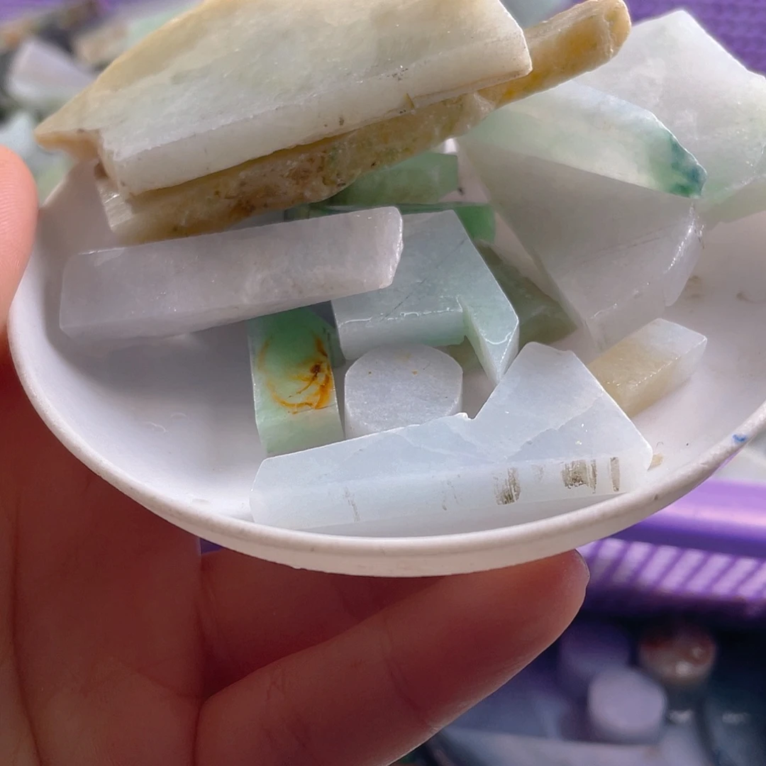 颈饰未镶嵌翡翠a