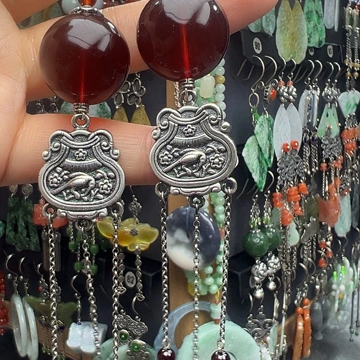 在***姐琥珀银S925镶嵌耳饰