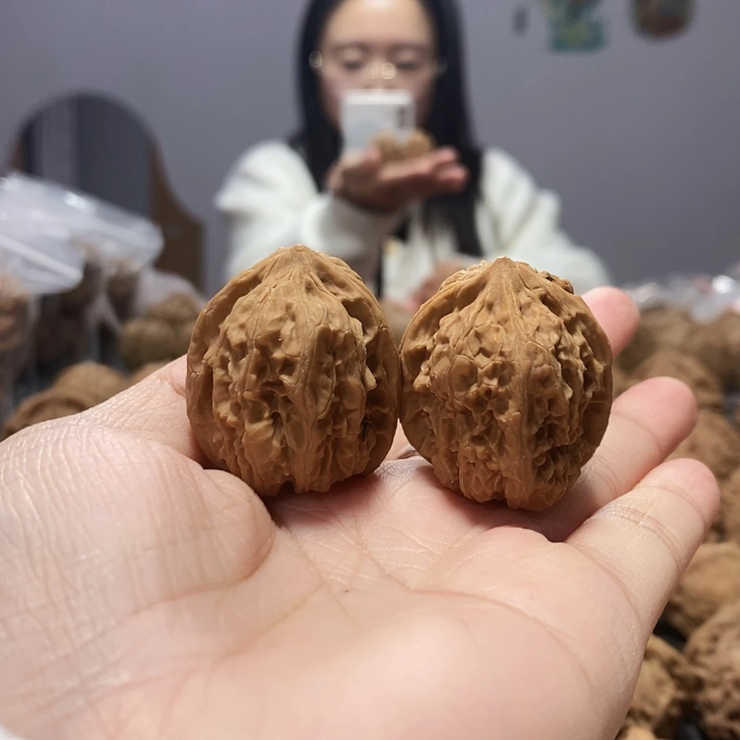 吊坠文玩核桃小西北30+