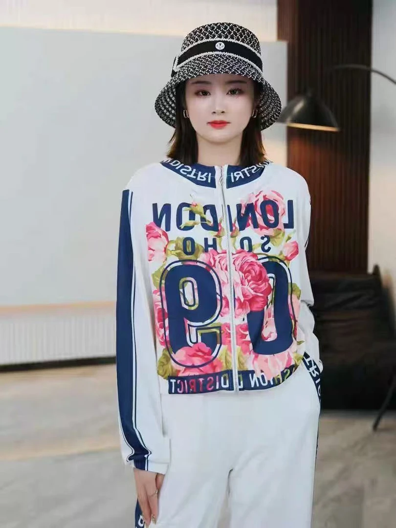 2025新款时尚印花套装