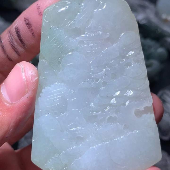 翡翠未镶嵌颈饰保真天然a货翡翠