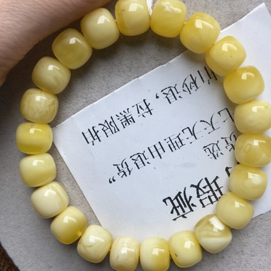 蜜蜡未镶嵌珠宝奇石65