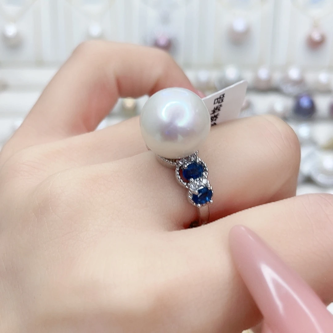 淡水珍珠吊坠(赠链)未镶嵌