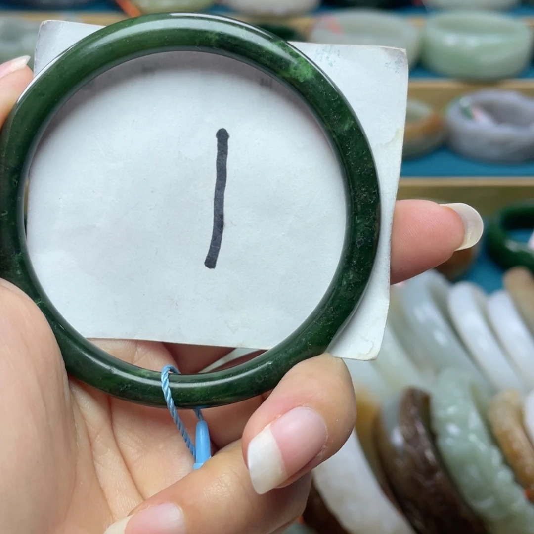 未镶嵌手镯和田玉圈口61