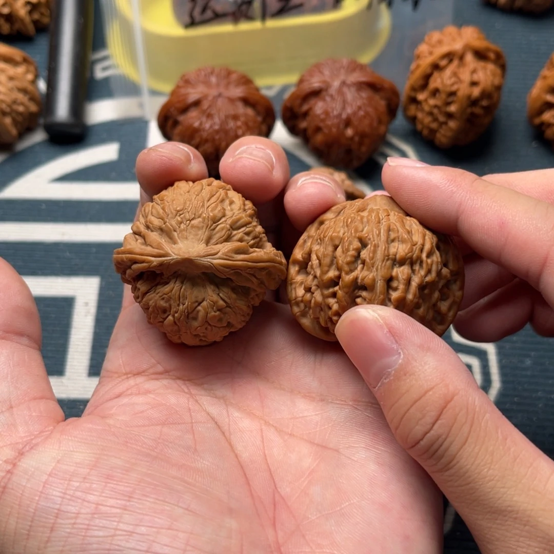 文玩核桃吊坠黑金刚41