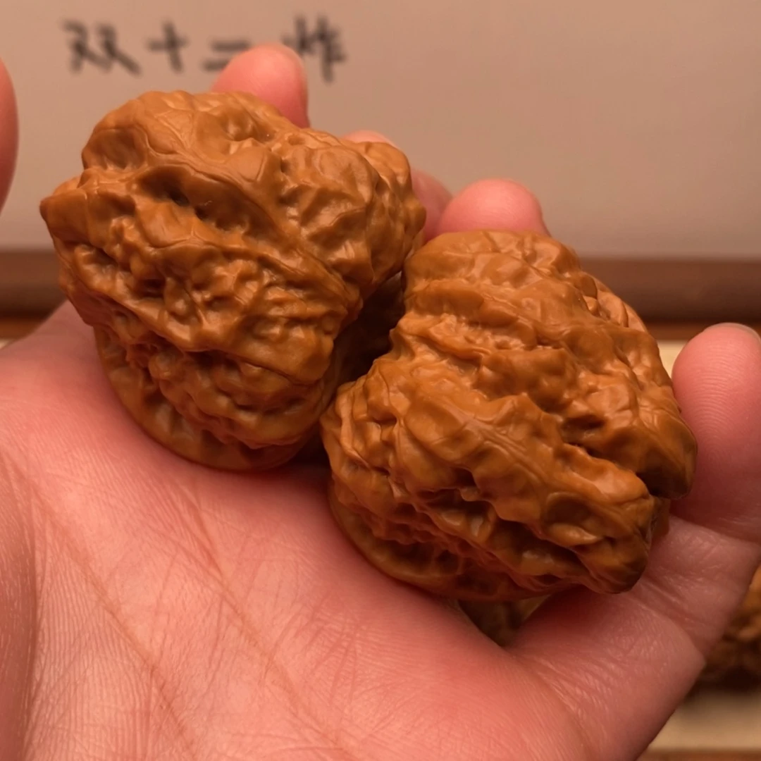 【闪购商品】把件文玩核桃大****起三角蛙边37左右