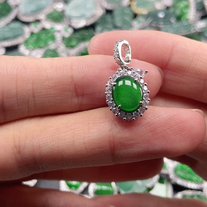 翡翠未镶嵌吊坠(不含链)