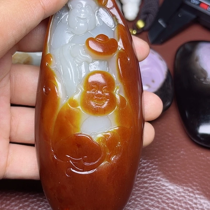 和田玉未镶嵌颈饰日*