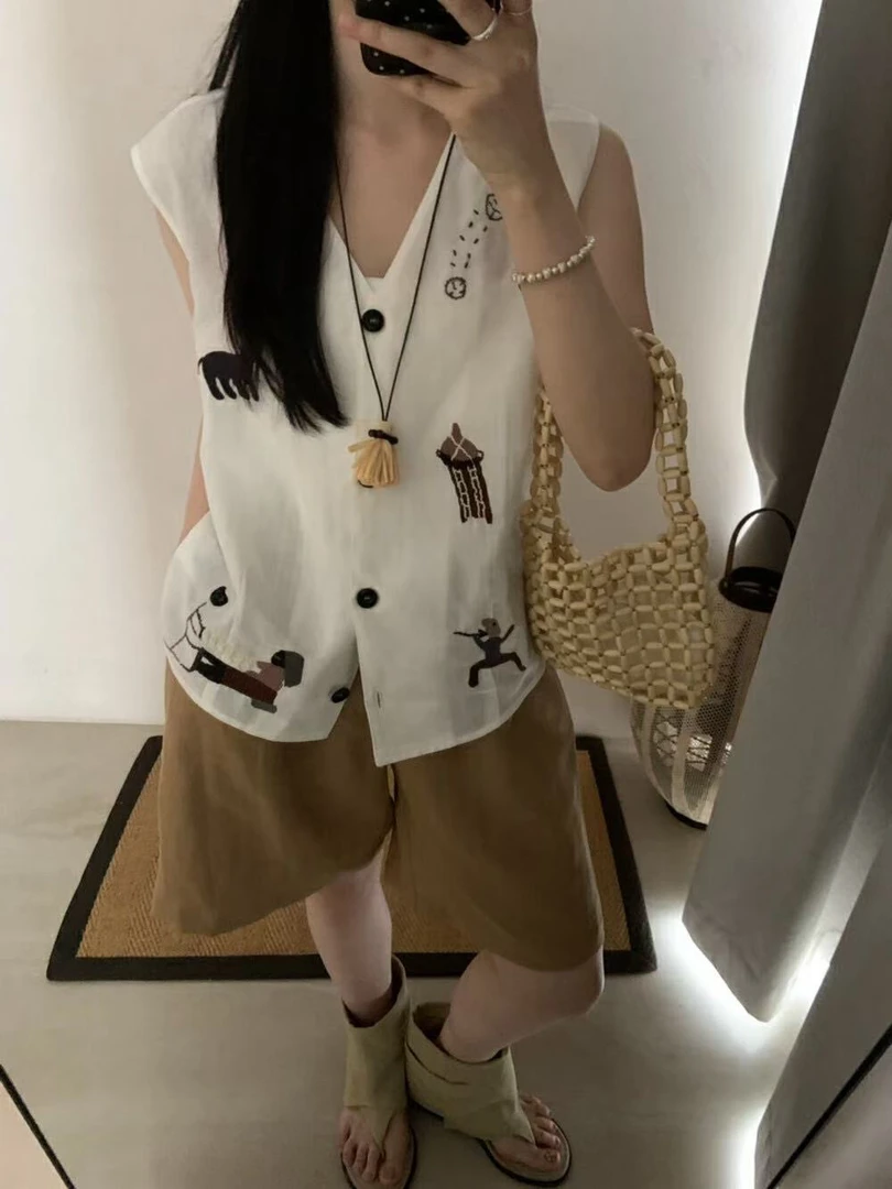 十里@7862 百搭休闲卡通V领排扣无袖小衫 6-12