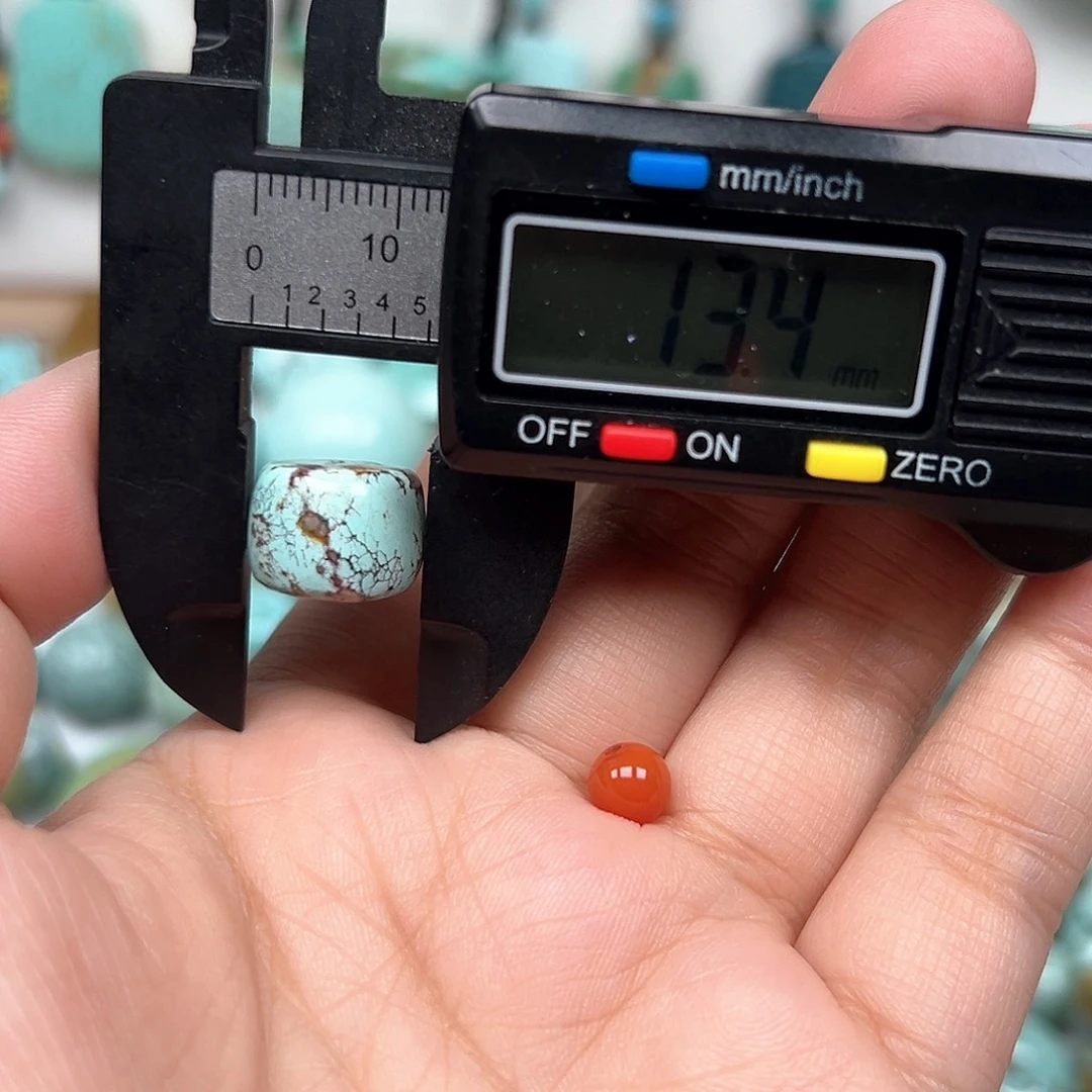 未镶嵌南红玛瑙珠宝奇石
