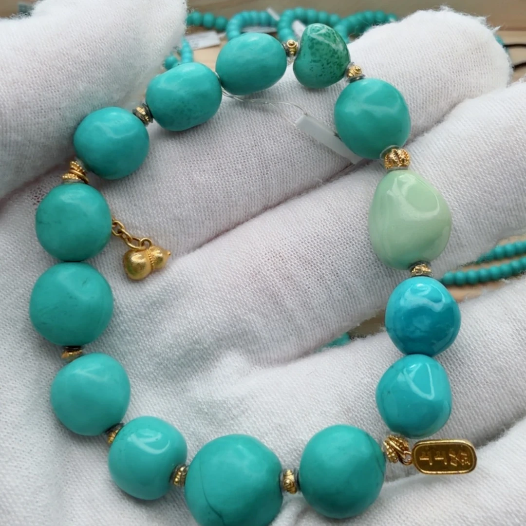 绿松石未镶嵌珠宝奇石