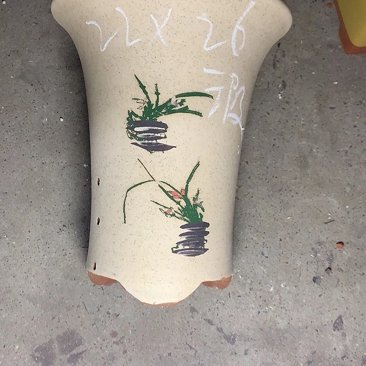 紫砂花盆紫砂的颜色很好看呀