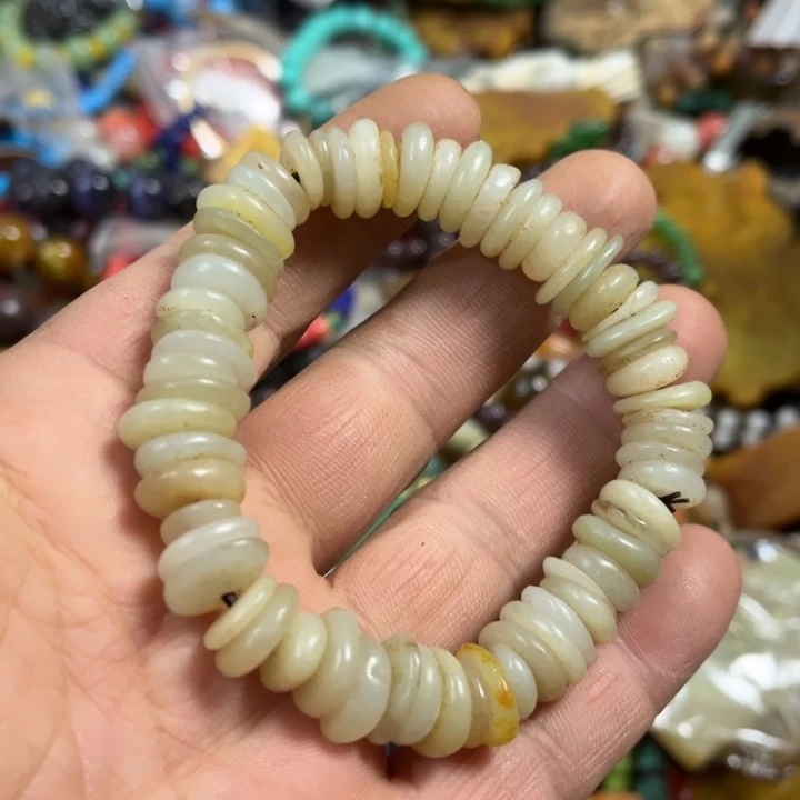 未镶嵌和田玉（糖玉）挂件