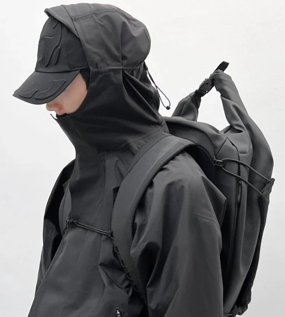 户外LEINIAO连帽软壳冲锋衣男女同款防水耐磨防风外套夹克