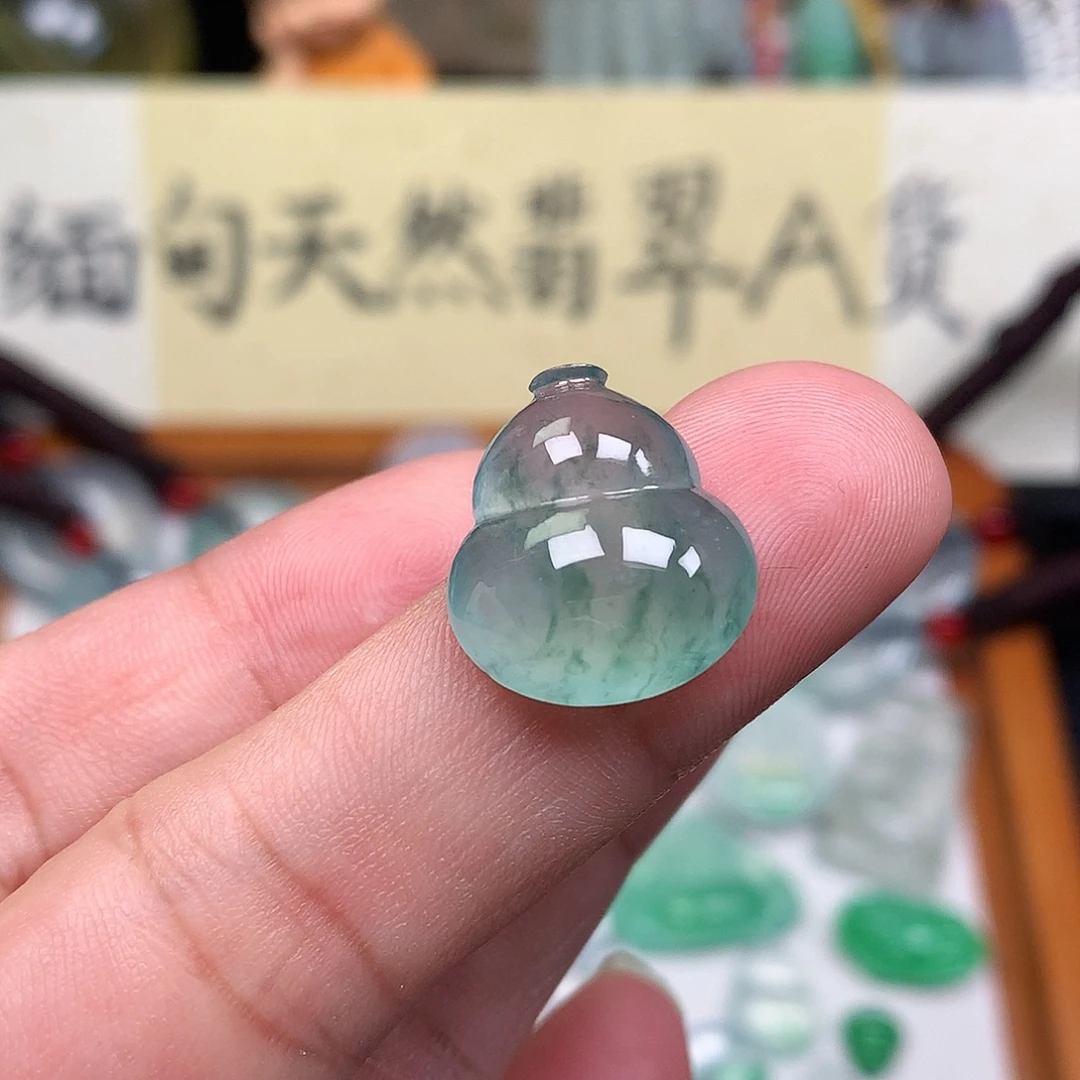 翡翠散珠缅甸天然A货翡翠冰种葫芦