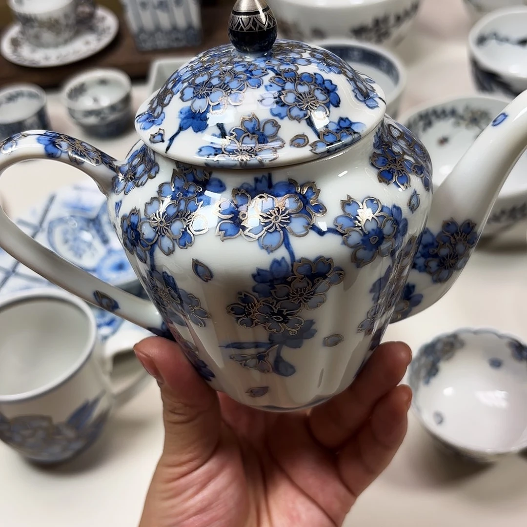 瓷         宫吉由美子