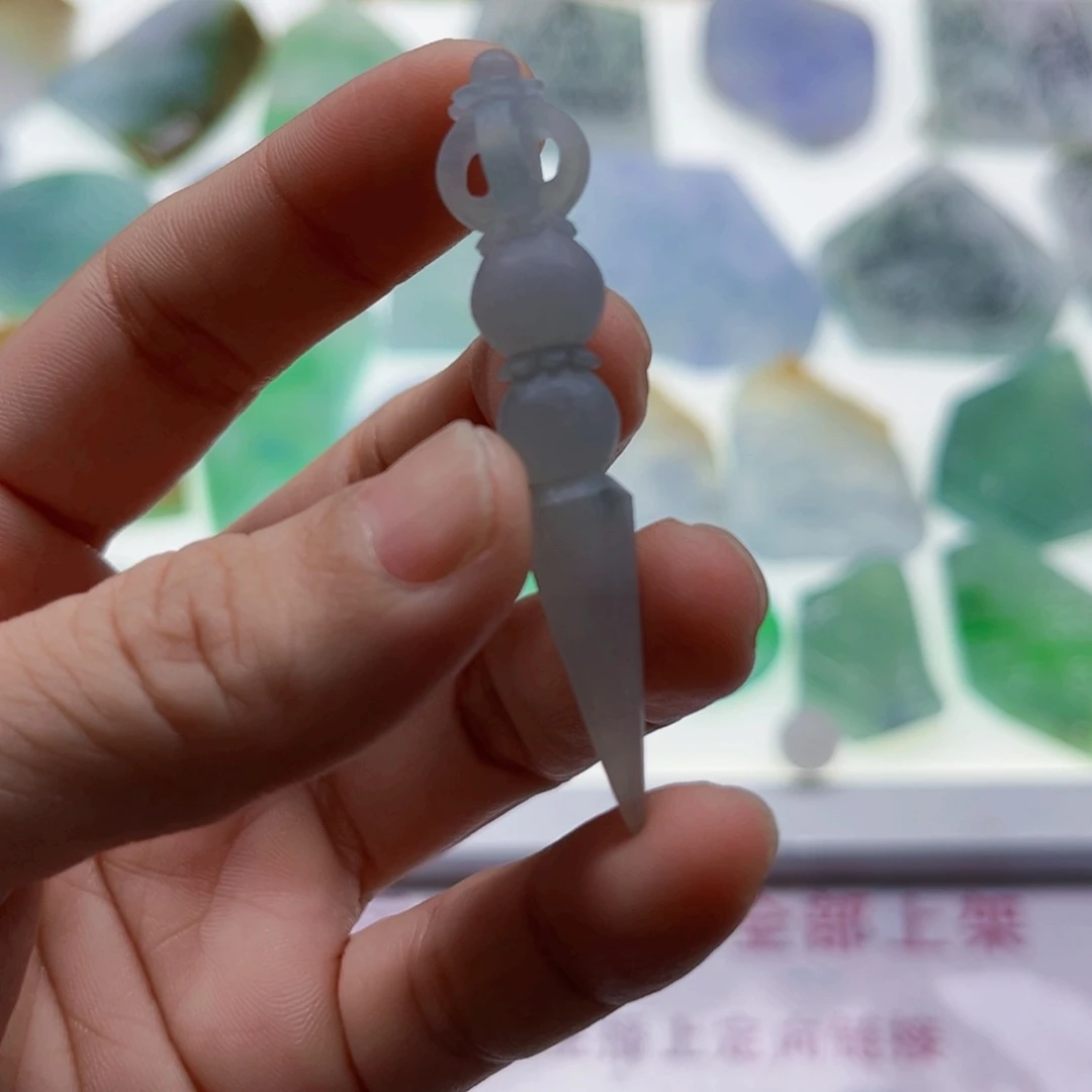 定制翡翠未镶嵌天然翡翠a货