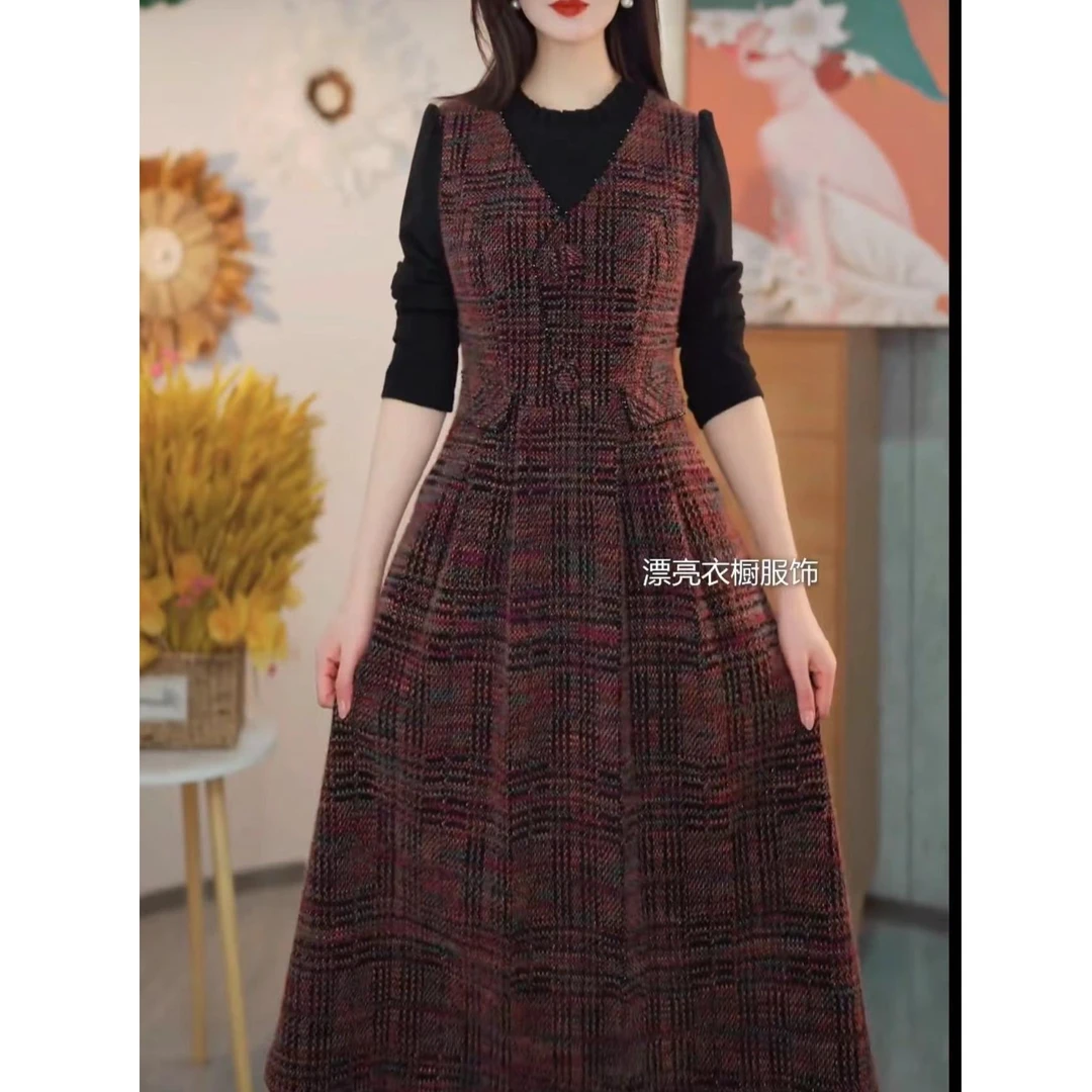 时尚拼接连衣裙女秋冬新款气质洋气遮肉显瘦中长款裙子8017#