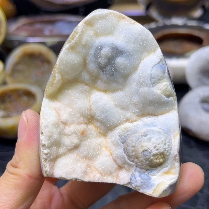 珠宝半成品未镶嵌水晶牛奶软屏风