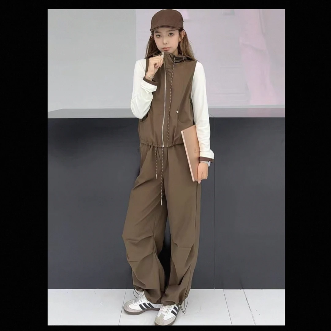 【海南简爱】时尚减龄洋气显瘦连帽马甲宽松工装套装秋季新款65020