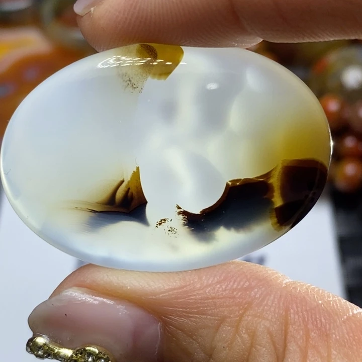 玛瑙/玉髓颈饰未镶嵌