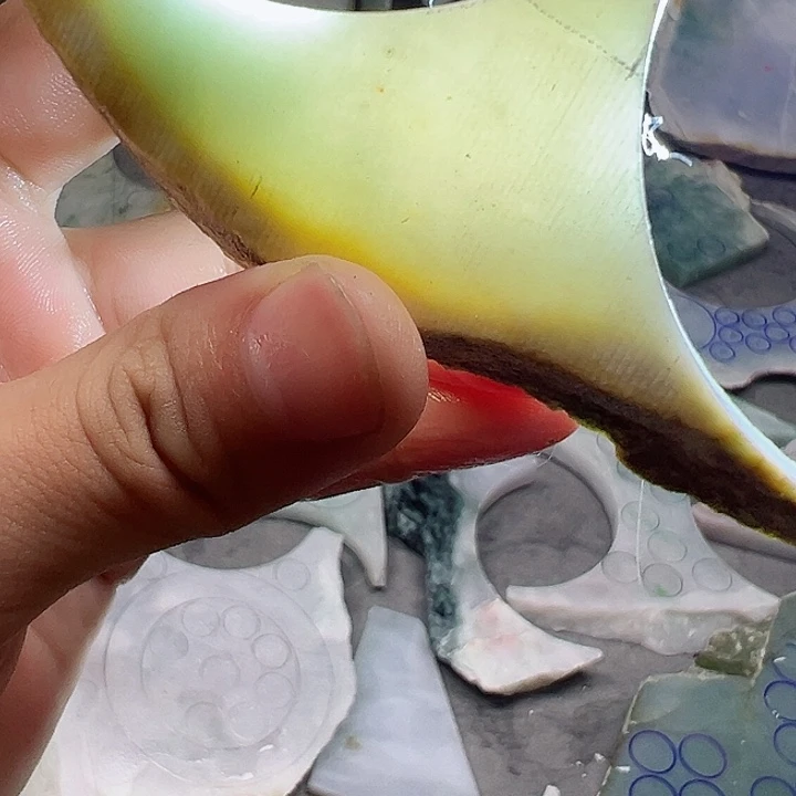 翡翠未镶嵌颈饰纯天然缅甸翡翠