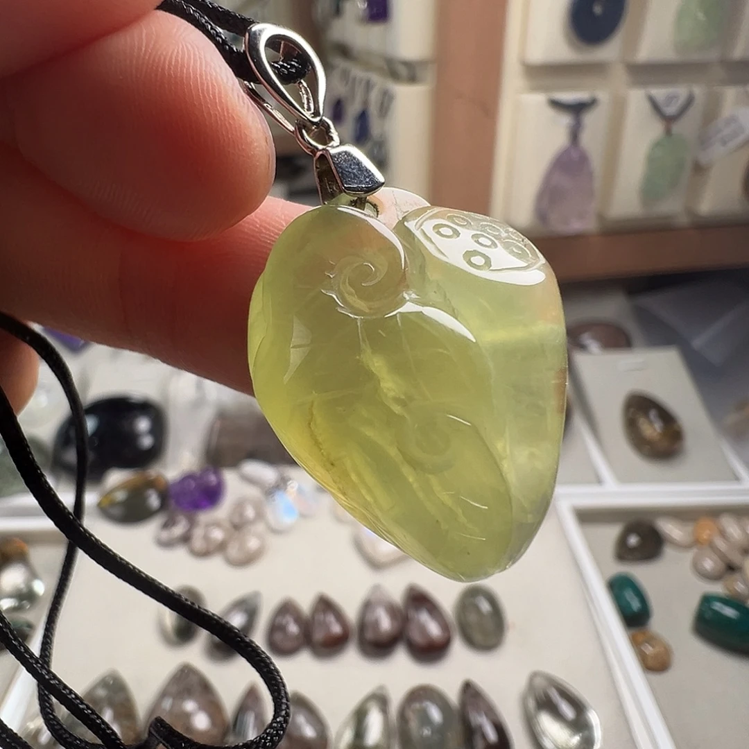 葡萄石未镶嵌颈饰天然葡萄石